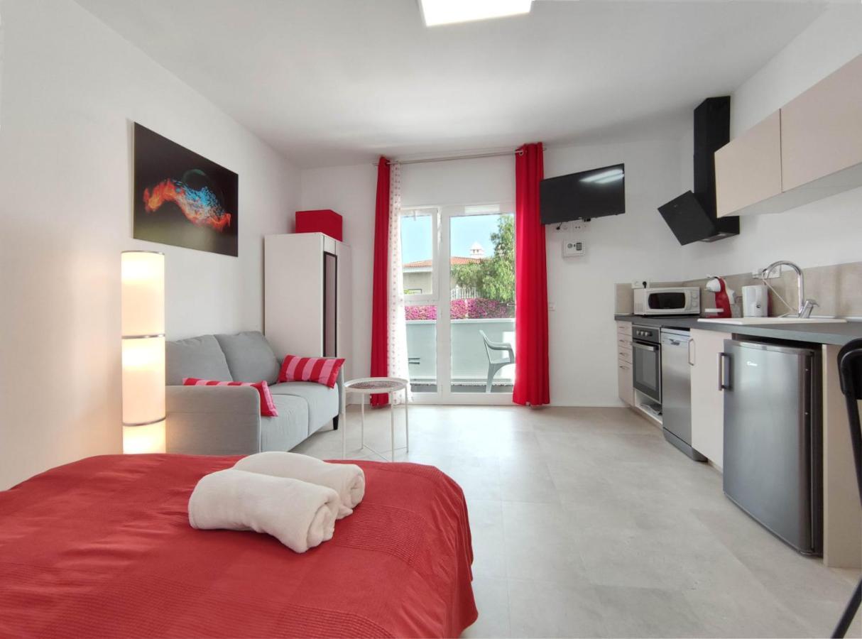 Apartments Fantastico Puerto De La Cruz With Balcony, Terrace, Air Conditioning And Free Parking, Ideal For Couples And Solo Travelers Puerto de la Cruz Kültér fotó