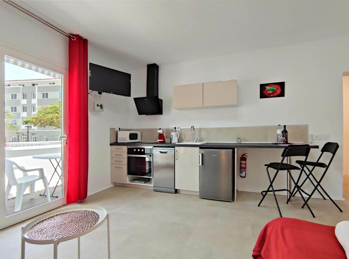 Apartments Fantastico Puerto De La Cruz With Balcony, Terrace, Air Conditioning And Free Parking, Ideal For Couples And Solo Travelers Puerto de la Cruz Kültér fotó